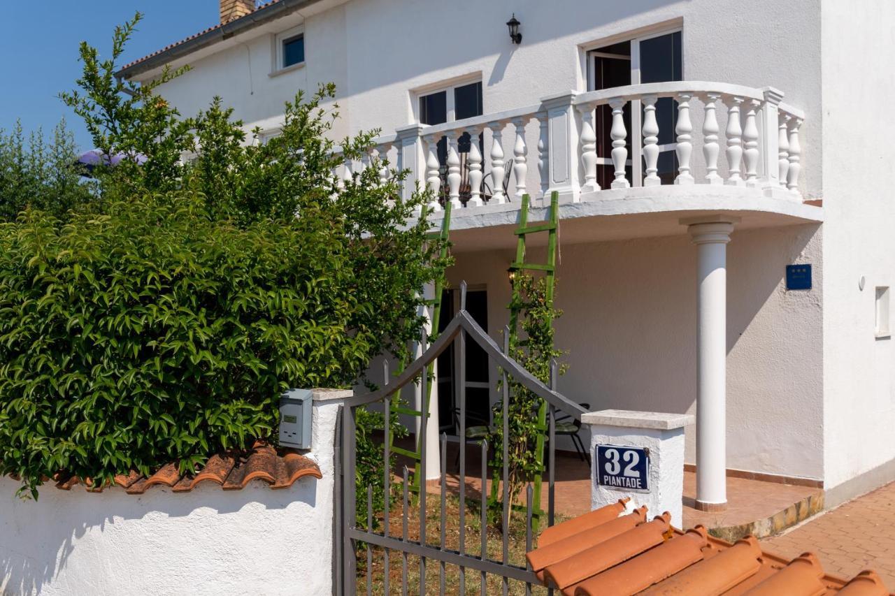 Apartments Oliva Poreč Exterior foto